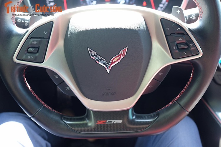 Sieu xe Corvette C7 Z06 Convertible tien ty tai Da Nang-Hinh-6